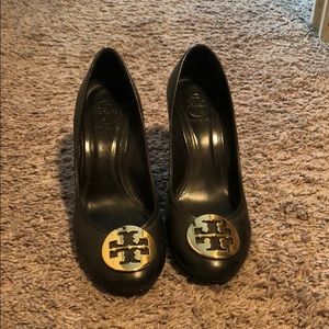 Tory Burch leather wedge size 8M